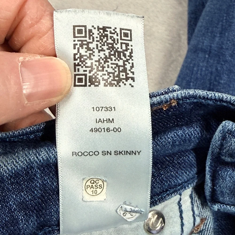 True Religion Rocco Relaxed Skinny Jeans Mens 32 Blue Medium Wash 107331